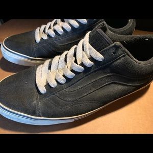 Used Vans Thrasher collab “Skater Of The Year”